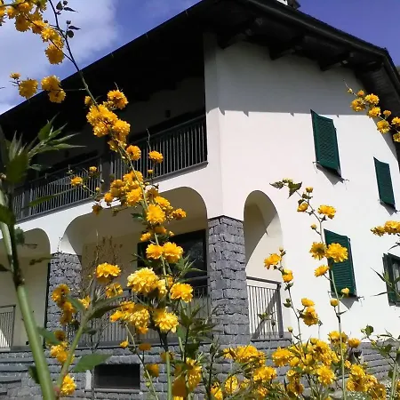 Bed & Breakfast Carunei *