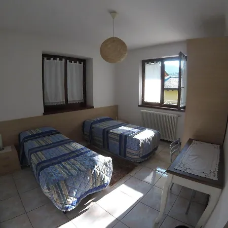 Bed & Breakfast Carunei