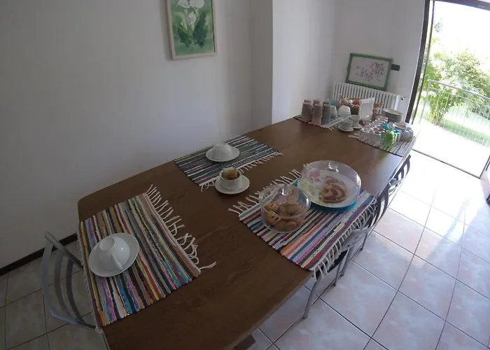 B&B Carunei